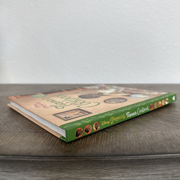 Tiana's Cookbook Disney Princess Hardcover Princess and The Frog - Picture 6 of 11